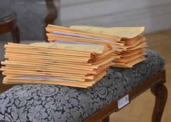 Postergan el debate sobre reelecciones indefinidas y nuevos pliegos judiciales