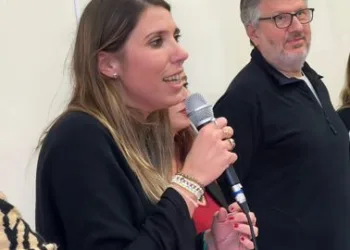 “Es vergonzoso que después de 10 años como intendente, Petrecca no pueda hacerse cargo de la nueva terminal”