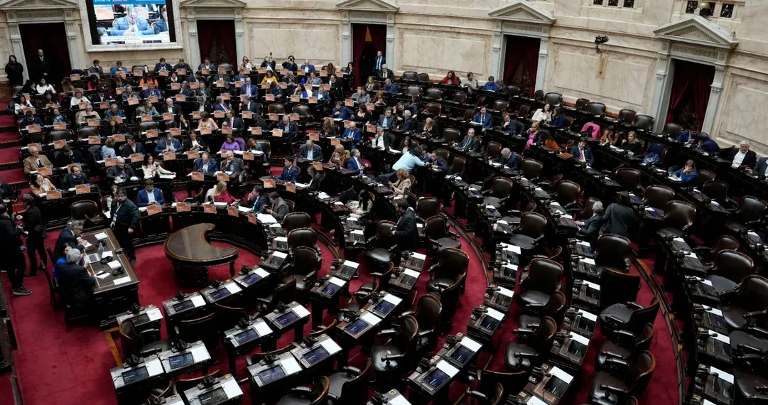 Por amplia mayoría, la oposición logró aprobar el aumento a los jubilados en Diputados