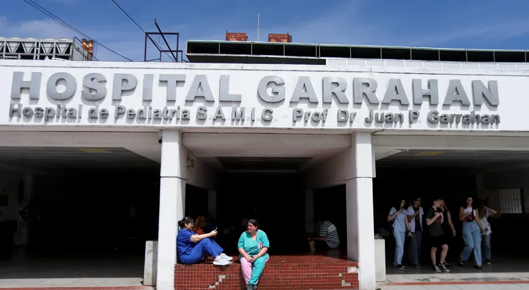 El Gobierno convocó para este miércoles a los gremios por la crisis del Garrahan