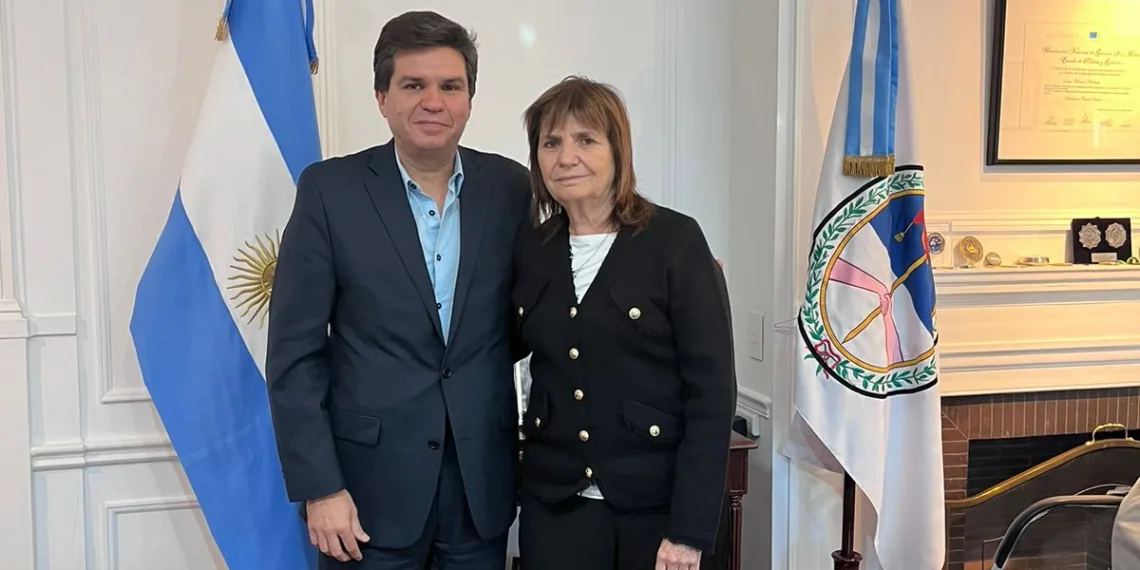 Mauro Imperatori se reunió con la ministra de seguridad de la Nación Patricia Bullrich.