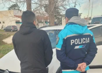 Un aprehendido con pedido de  captura activo y droga secuestrada