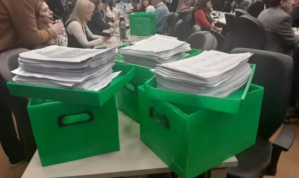 Diputados: la oposición dictaminó el proyecto para recomponer salarios universitarios y desafía a Milei