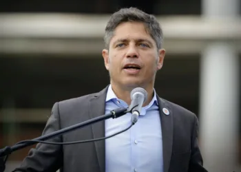 Axel Kicillof: “Nuestra provincia nunca va a aceptar el discurso del ‘sálvese quién pueda’”