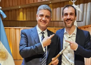 Ya se bajaron tres intendentes del acuerdo PRO-LLA: esperan por Petrecca