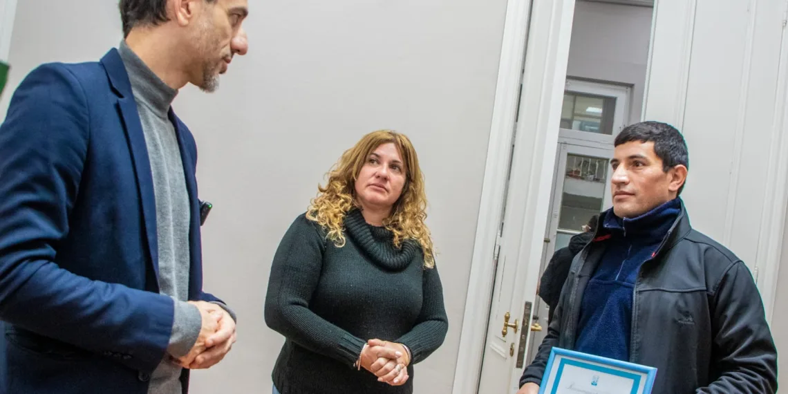 El Intendente felicitó al inspector Duarte  por el rescate de dos niños en Morse