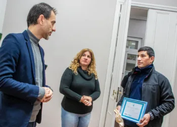 El Intendente felicitó al inspector Duarte  por el rescate de dos niños en Morse