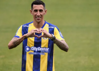 Ángel Di María volvió a Rosario: «Era lo que soñaba, jugar otra vez en Central»