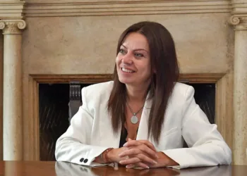 Pettovello celebró la baja de la pobreza: «Dato mata relato»