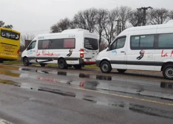 El transporte que une Junín con  Ferré comienza a funcionar hoy