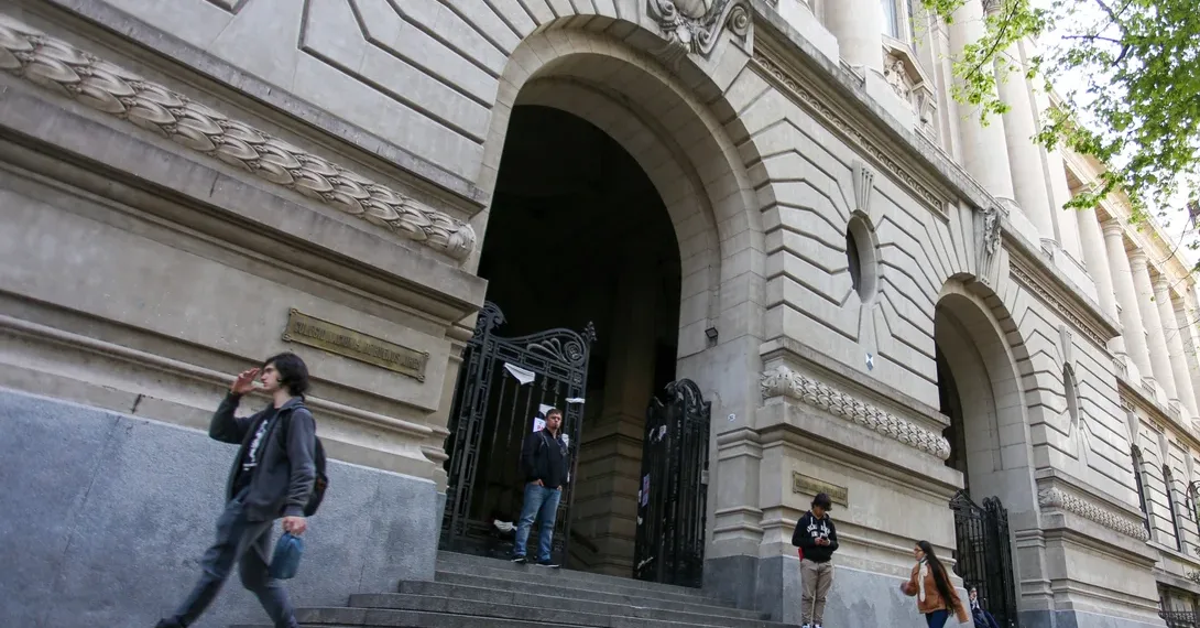 Habrá paro docente durante toda la semana en el Nacional de Buenos Aires por recomposición salarial
