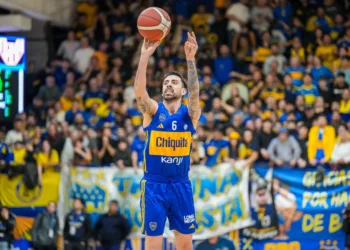Liga Nacional de Básquet: Boca reaccionó a tiempo y niveló las finales ante Instituto