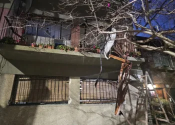 Agronomía: cinco heridos por una explosión en un edificio