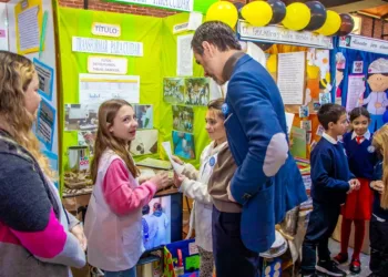 «Acá está el presente y el futuro, hay que  escuchar mucho más a los chicos»,  dijo Petrecca