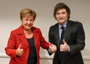 El FMI aprobó la revisión del acuerdo y va a mandar los US$2.000 millones a la Argentina