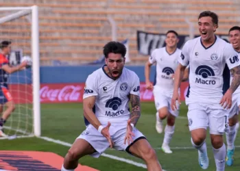 Independiente Rivadavia venció a Central Córdoba de Rosario y se metió en cuartos de final de la Copa Argentina