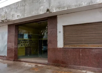 Rivadavia: proyecto para la recuperación de la Clínica Ameijeiras