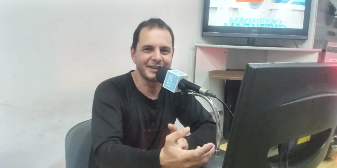 Juliá apuntó a la necesidad de «un municipio más eficiente»