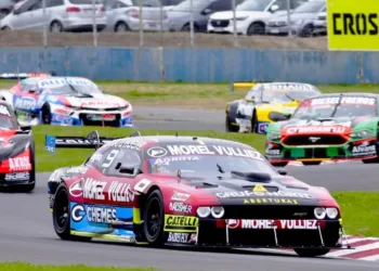 52 pilotos del TC para Buenos Aires