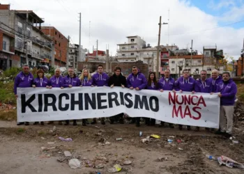 Tras el lanzamiento de la campaña, LLA llamó a que el kirchnerismo “nunca más gane una elección”