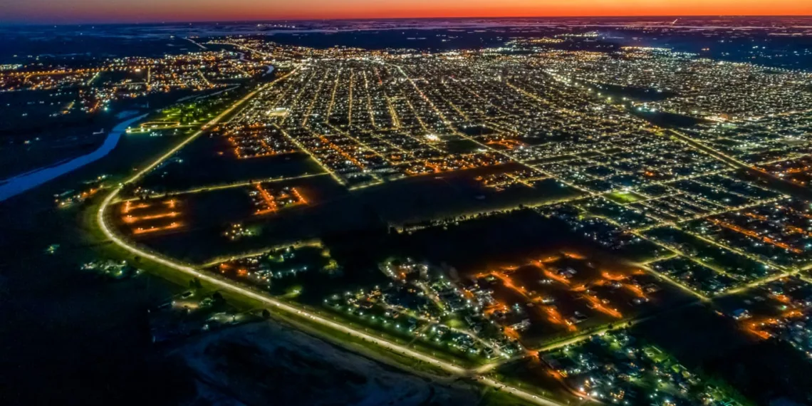 Circunvalación quedó iluminada todo su trayecto hasta la RN 188