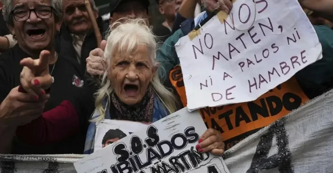 La oposición rechazó el veto presidencial a las leyes de aumento a jubilados y emergencia en discapacidad