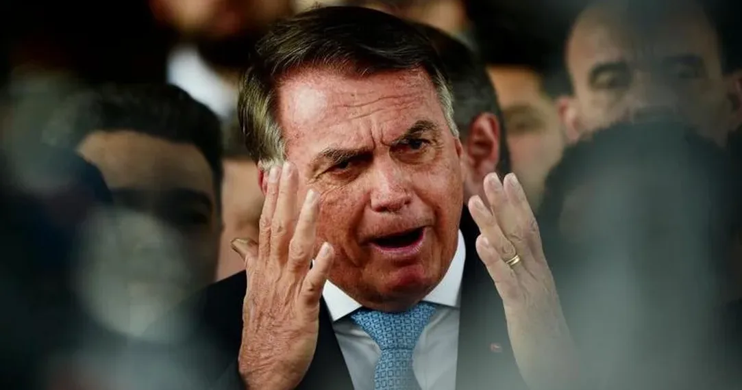 La Corte Suprema de Brasil ordenó la prisión domiciliaria para Bolsonaro