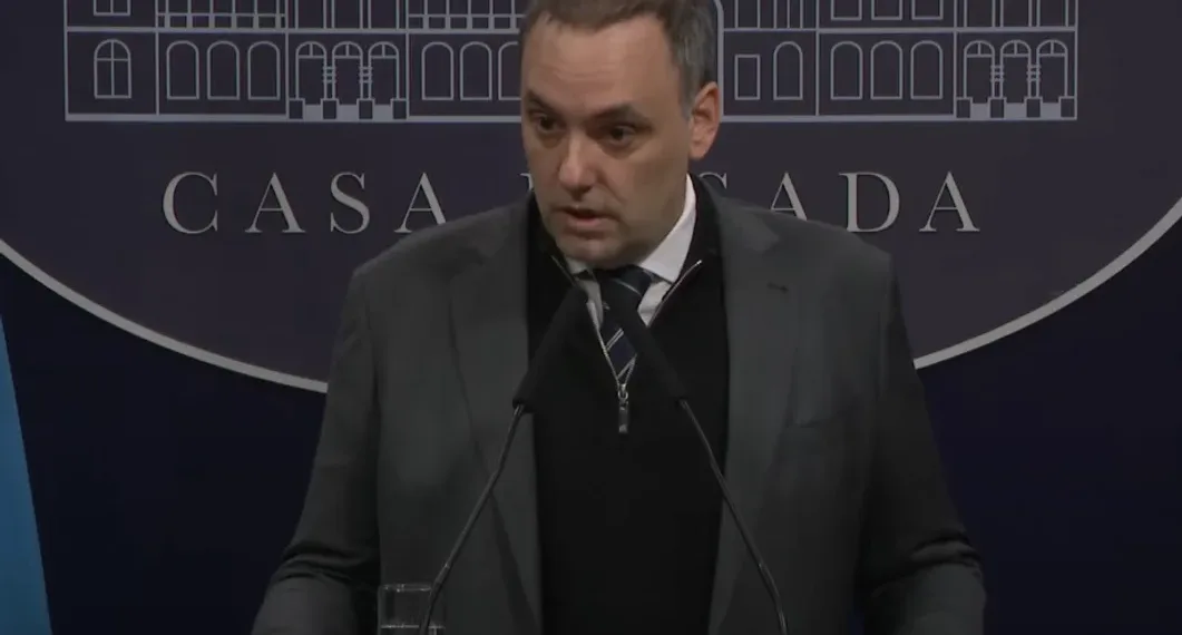 Manuel Adorni criticó a Diana Mondino tras sus dichos sobre Milei: “No estaba preparada”