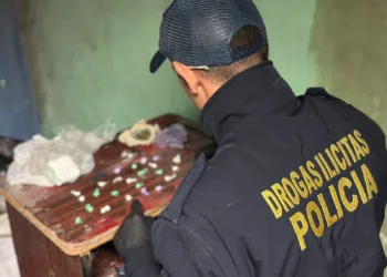 Aprehendieron a un hombre que mediante menores vendía drogas