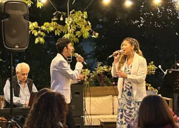 “Juntos a la Par” se presenta este viernes