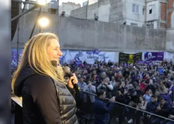 Karina Milei reapareció en público: «Vinimos para que no roben más»