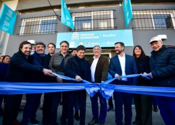 Kicillof, Rodríguez y Sujarchuk inauguraron el Mercado Bonaerense Fijo de Escobar
