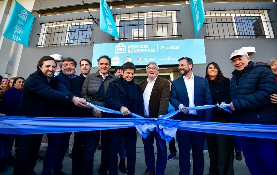 Kicillof, Rodríguez y Sujarchuk inauguraron el Mercado Bonaerense Fijo de Escobar