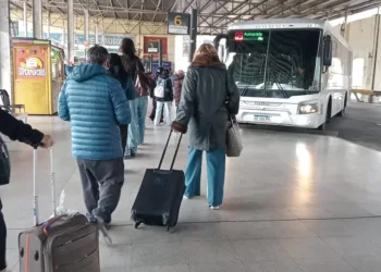 Pehuajó: hallaron muerto a un hombre dentro de un micro que había salido desde La Plata