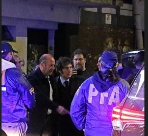 Javier Milei hizo campaña con advertencias de posible fraude