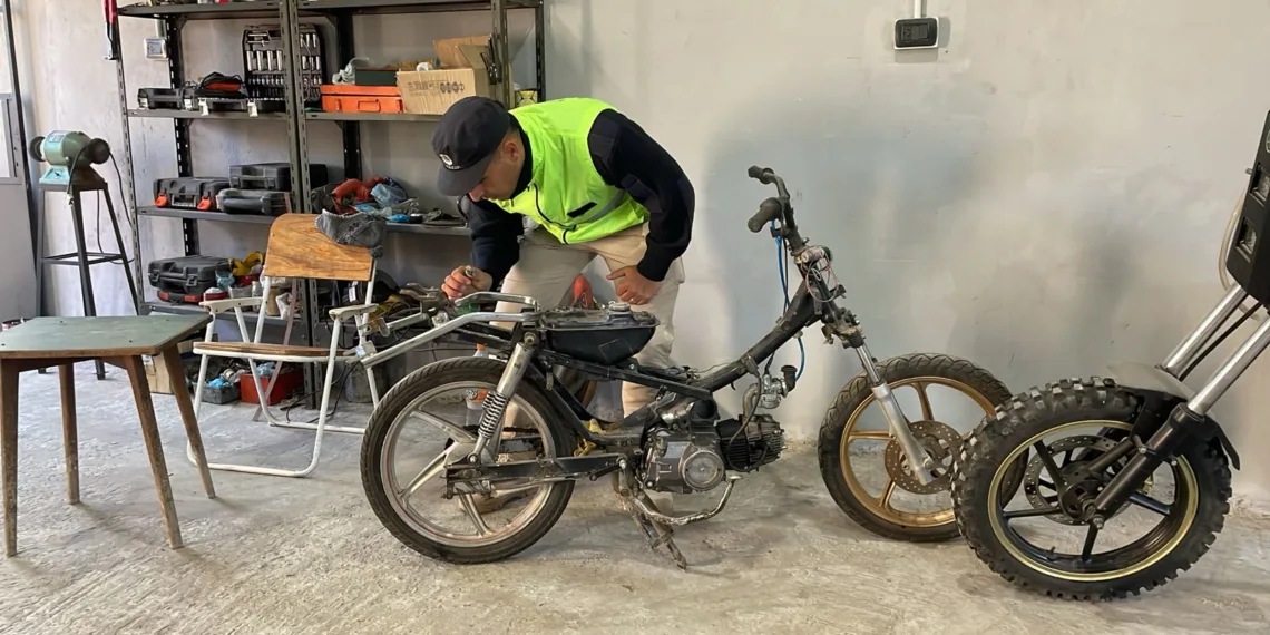 Secuestraron una moto en un taller mecánico y un hombre quedó imputado