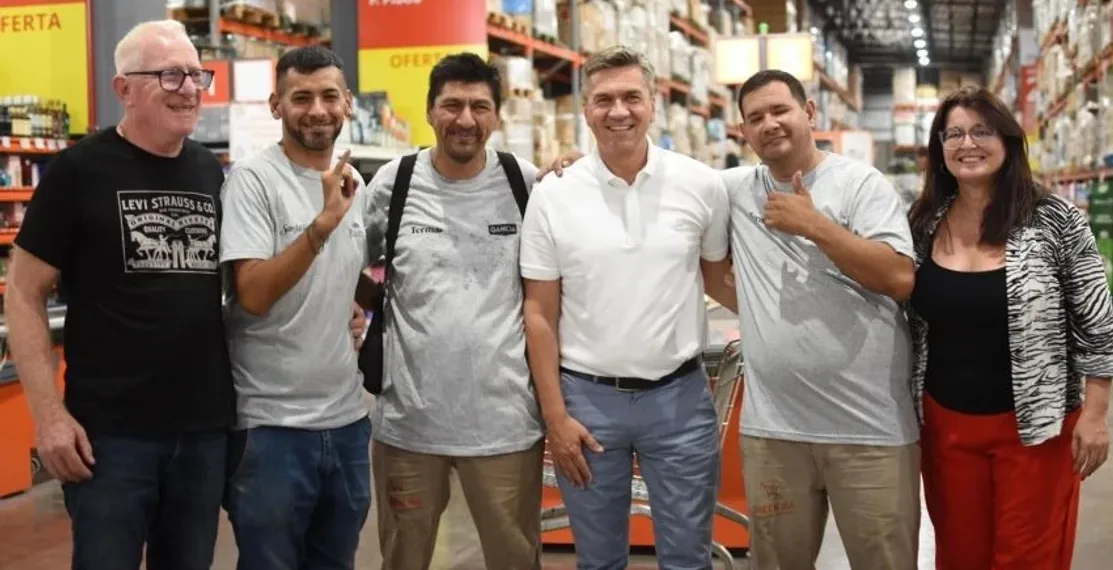 Escándalo en Chaco: el gobernador Leandro Zdero gastó $3.570 millones en leche no apta para niños