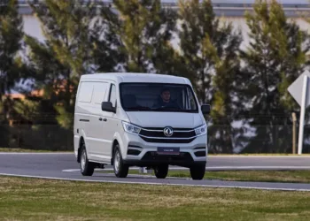 Los vehículos ultralivianos ganan terreno en la logística urbana