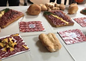 Roca es tradición, es turismo y es fiambre casero del mejor
