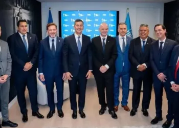 FIFA analizará un Mundial 2030 de 64 equipos: ¿un grupo entero en Argentina?