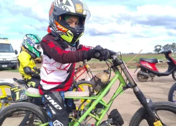 Motociclismo: triunfos para Sauco, Peralta y Sernadas