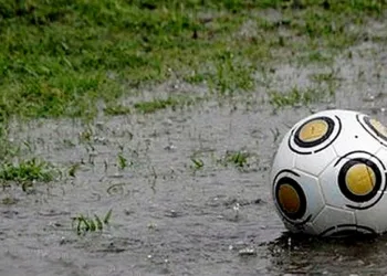 Fútbol local: la lluvia impidió que inicie la séptima fecha