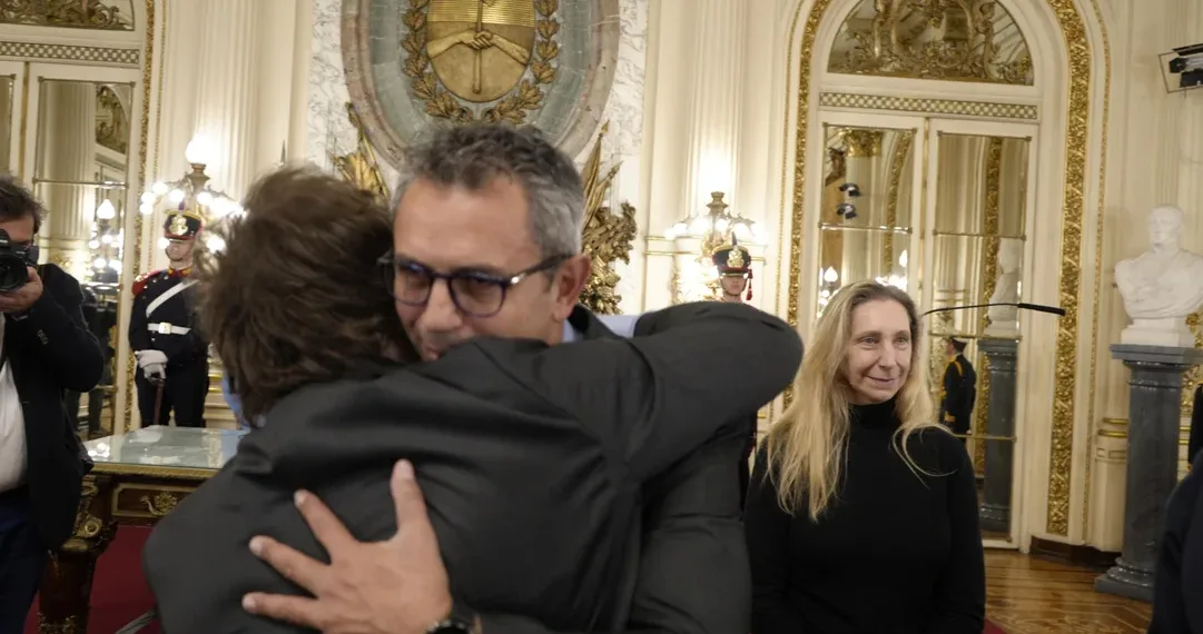 Lisandro Catalán juró como ministro del Interior: “Somos optimistas, el futuro del país va a ser bueno”