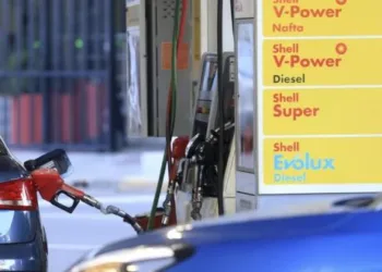 La petrolera Shell volvió a aumentar las naftas
