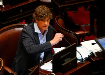 Lousteau criticó a Bullrich por pedir el allanamiento de periodistas que revelaron el escándalo de las coimas