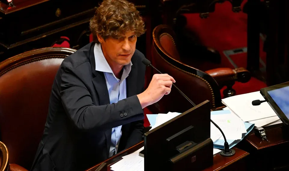 Lousteau criticó a Bullrich por pedir el allanamiento de periodistas que revelaron el escándalo de las coimas