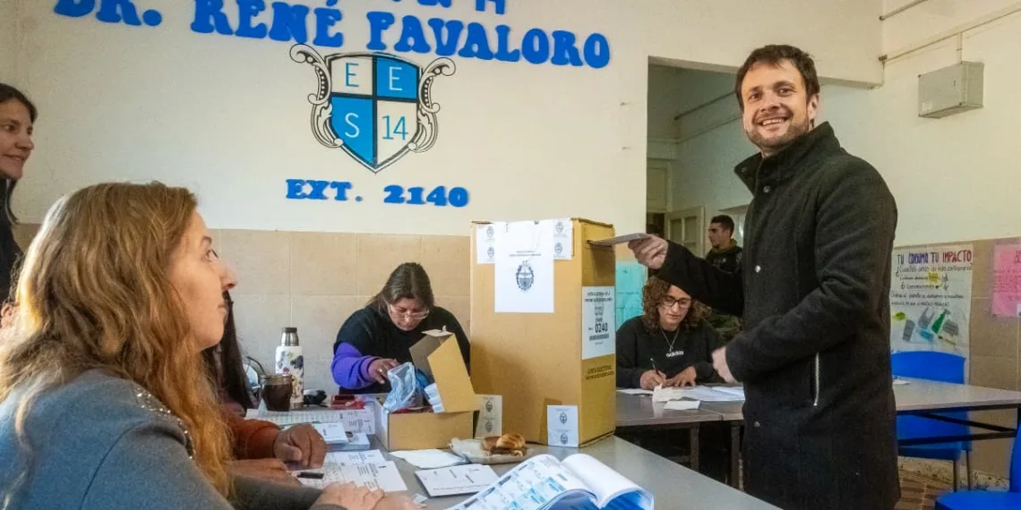 Llovet: «Se está votando con normalidad»