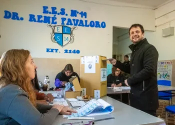 Llovet: «Se está votando con normalidad»