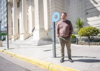 Avanza la colocación de mojones turísticos en distintos puntos de la ciudad