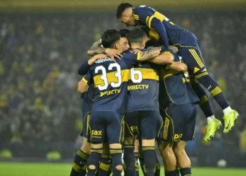 Boca goleó a Newell´s y se subió a la cima del Torneo Clausura